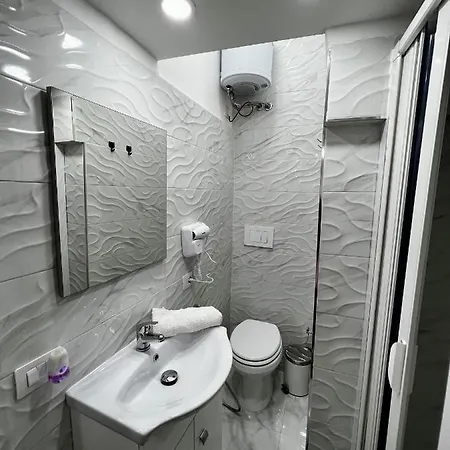 Piazza Carita Love Suite Naples Exterior photo